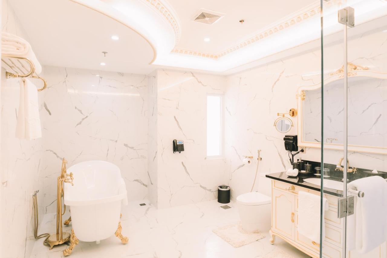 Lafaayette Luxury Suites Baguio City Bagian luar foto