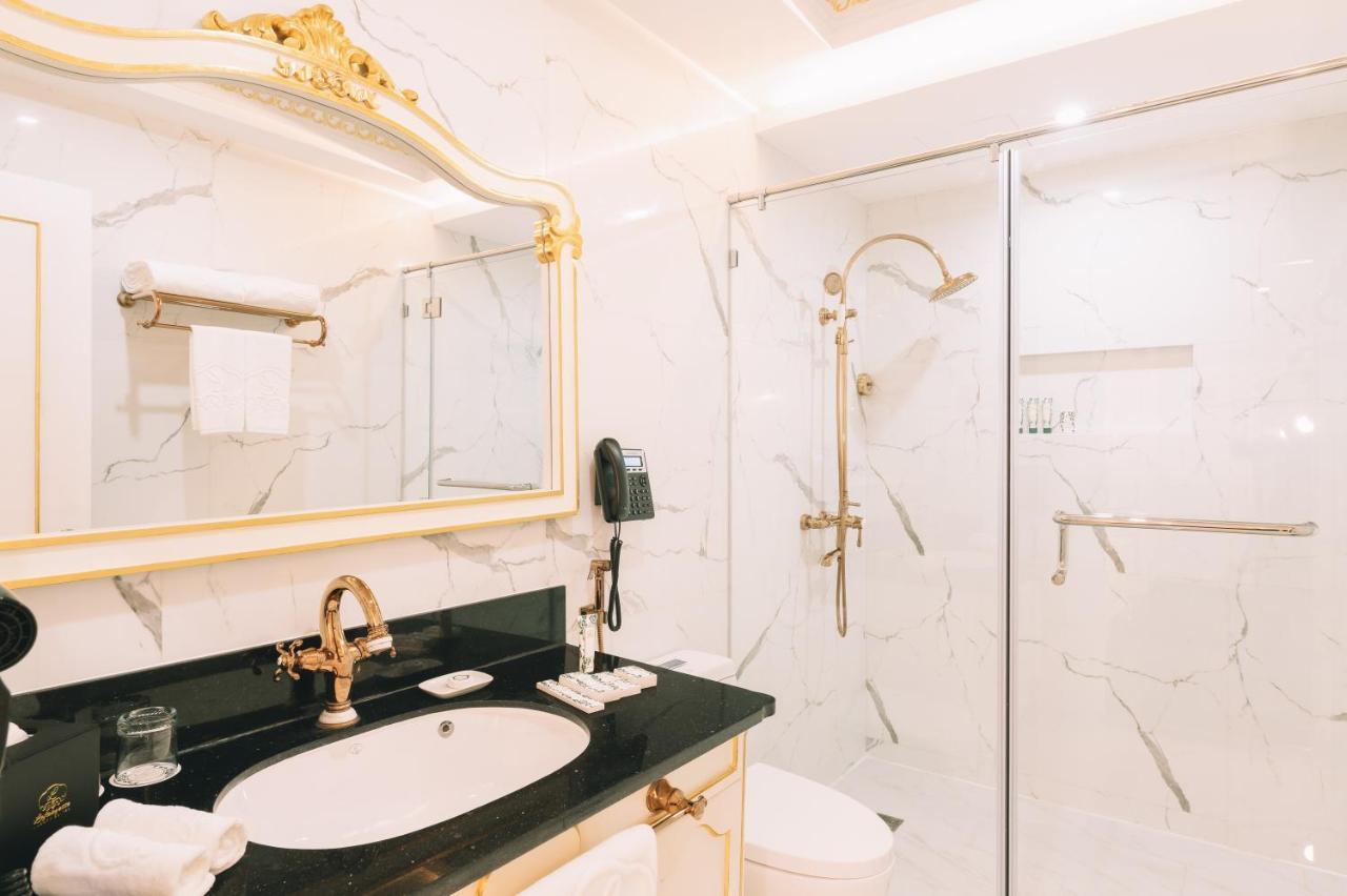 Lafaayette Luxury Suites Baguio City Bagian luar foto